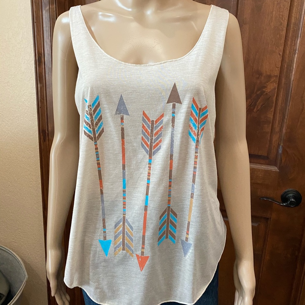 NWT Rockin’ RE Graphic Tank
